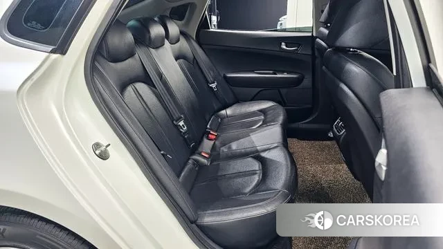 Kia The New K5 2nd generation 2018 Белый из Кореи, фото 3