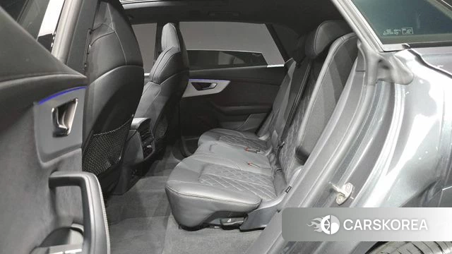 Audi Q8 (4M) 2023 Серый из Кореи, фото 3