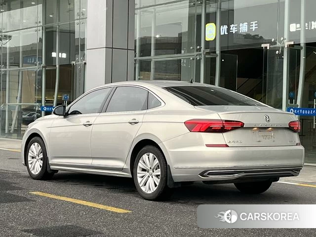 Volkswagen Passat 2019 Другой из Китая, фото 3