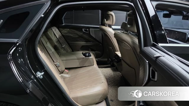 Kia K8 2023 Черный из Кореи, фото 3