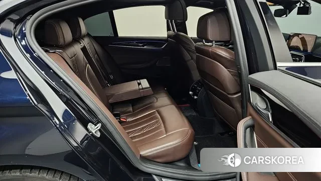 BMW 5 Series (G30) 2021 Черный из Кореи, фото 3