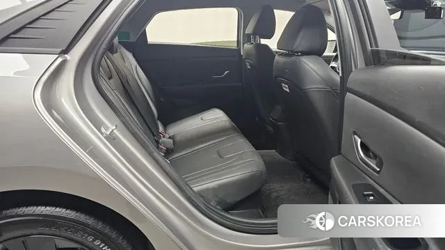 Hyundai Avante Hybrid (CN7) 2022 Серый из Кореи, фото 3