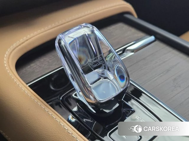 Volvo V90 Cross-Country 2025 Белый из Кореи, фото 3