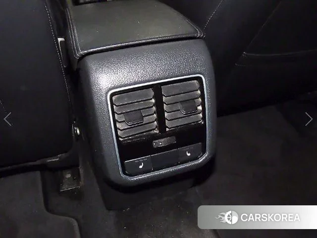 Volkswagen The New Passat 2018 Черный из Кореи, фото 3