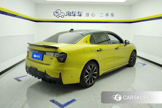 Lynk 03 2023 Желтый из Китая, фото 3