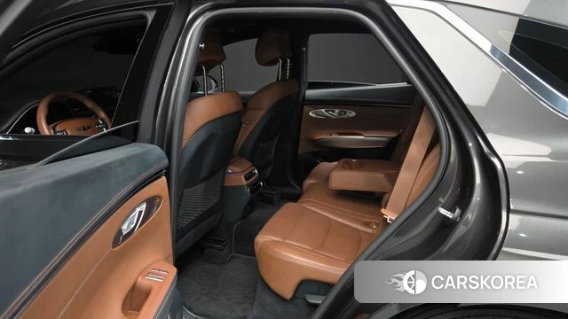 Genesis GV70 2023 Серый из Кореи, фото 3