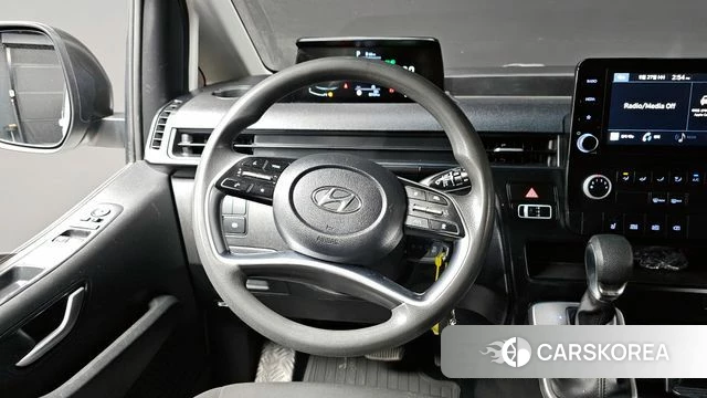 Hyundai Staria 2022 Белый из Кореи, фото 3