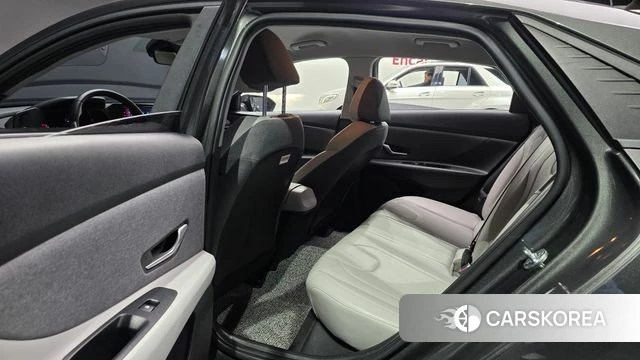 Hyundai Avante (CN7) 2021 Серый из Кореи, фото 3