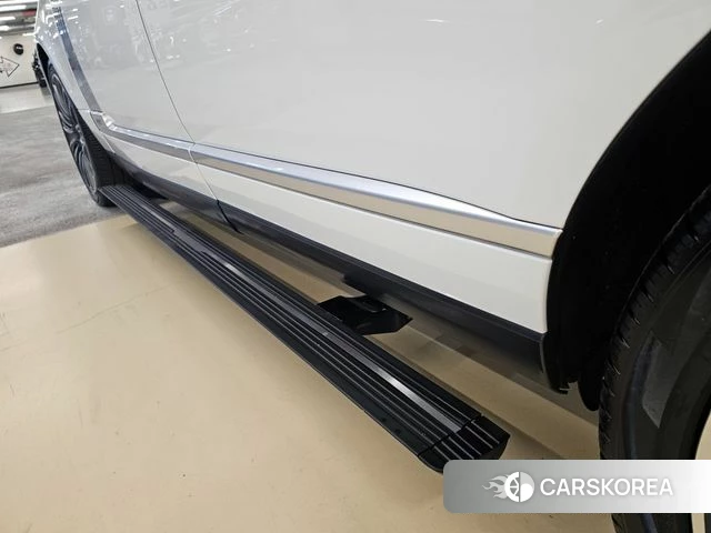 Land Rover Range Rover 4th Generation 2019 Белый из Кореи, фото 3