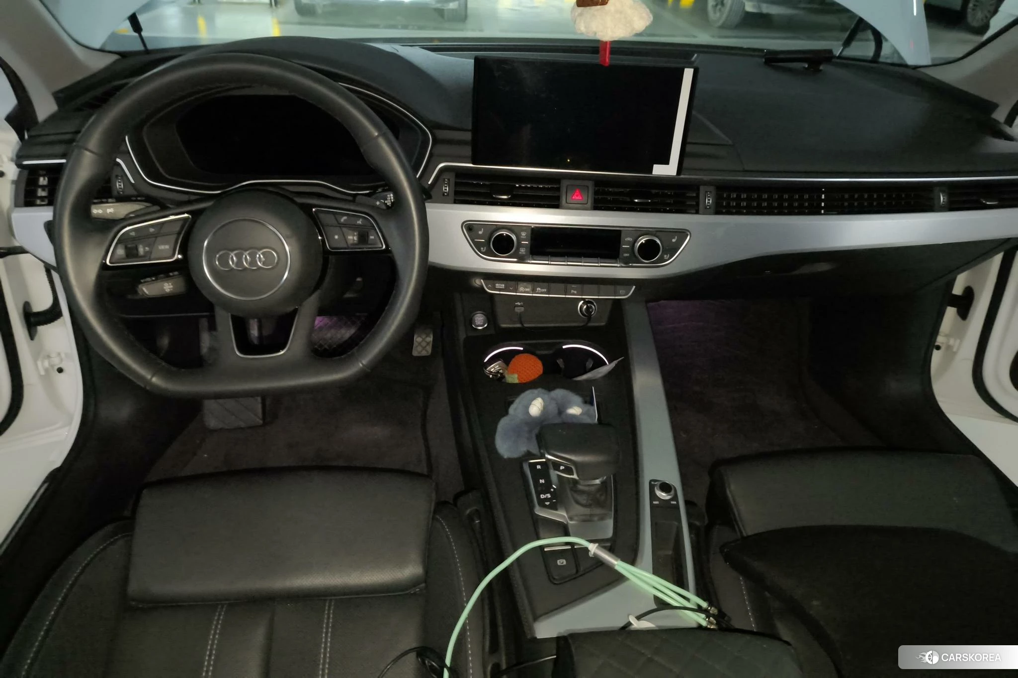 Audi A4L 2023 Белый из Китая, фото 3