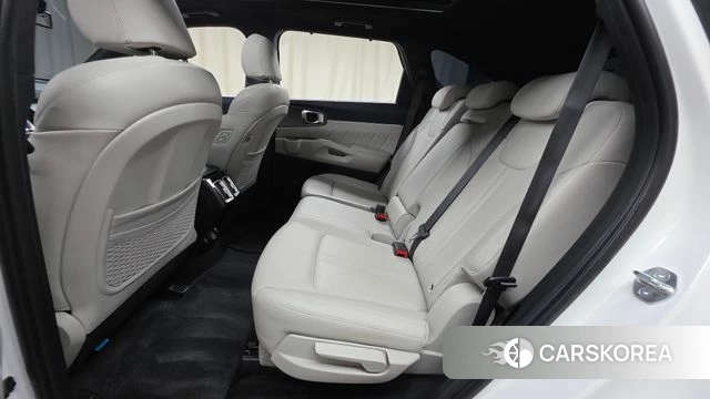 Kia Sorento 4th Generation 2023 Белый из Кореи, фото 3