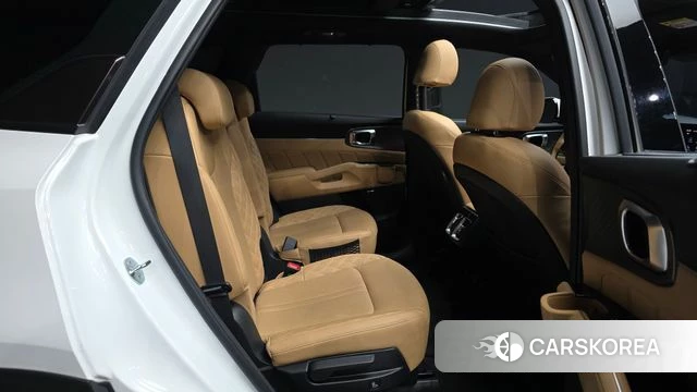 Kia Sorento 4th Generation 2023 Белый из Кореи, фото 3