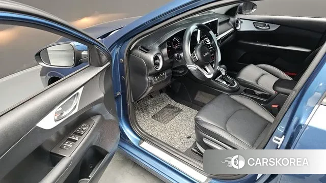 Kia The New K3 2nd generation 2023 Синий из Кореи, фото 3