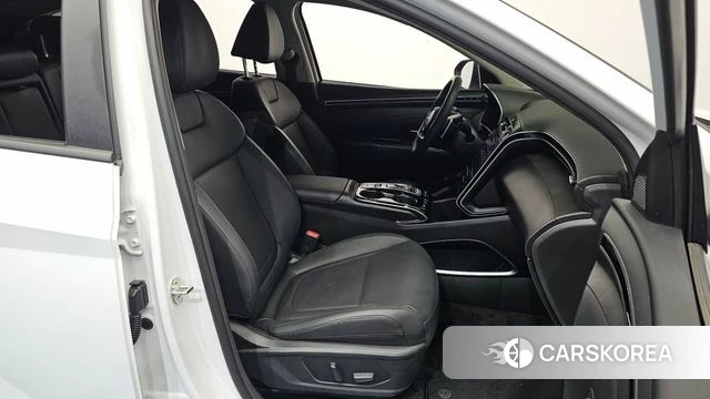 Hyundai Tucson (NX4) 2021 Белый из Кореи, фото 3