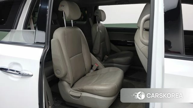 Kia The New Carnival 2018 Черный из Кореи, фото 3