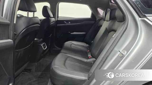 Kia K5 3rd generation 2021 Серебряный из Кореи, фото 3