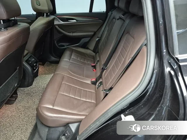 BMW X4 (G02) 2021 Черный из Кореи, фото 3