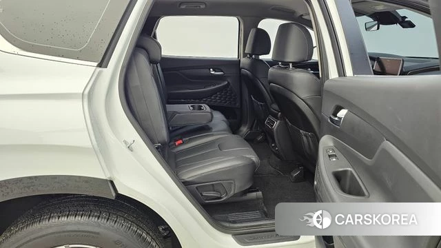 Hyundai The New Santa Fe 2023 Белый из Кореи, фото 3