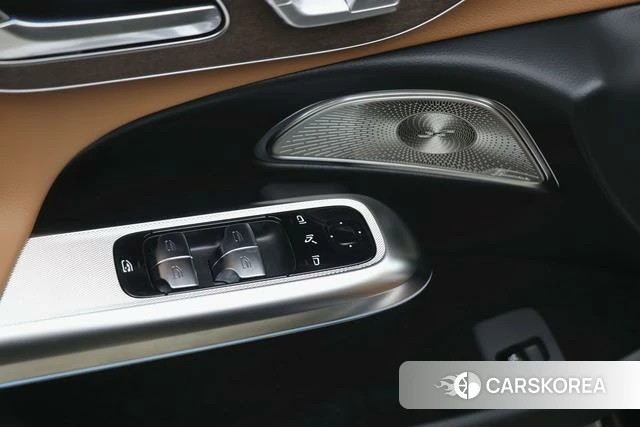 Mercedes-Benz E-class 2026 Черный из Китая, фото 3