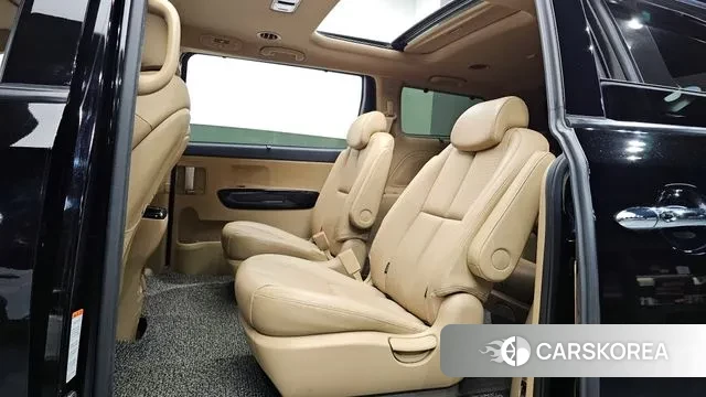 Kia The New Carnival 2018 Черный из Кореи, фото 3