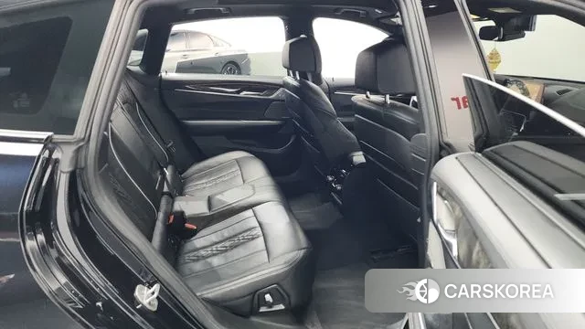 BMW 6 Series GT (G32) 2018 Черный из Кореи, фото 3