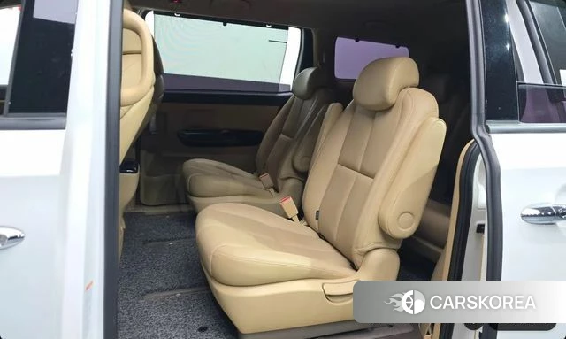 Kia The New Carnival 2018 Белый из Кореи, фото 3