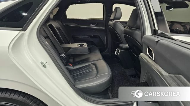 Kia The New K5 Hybrid 3rd generation 2024 Белый из Кореи, фото 3