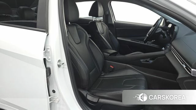 Hyundai Avante (CN7) 2021 Белый из Кореи, фото 3