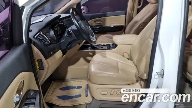 Kia The New Carnival 2019 Белый из Кореи, фото 3