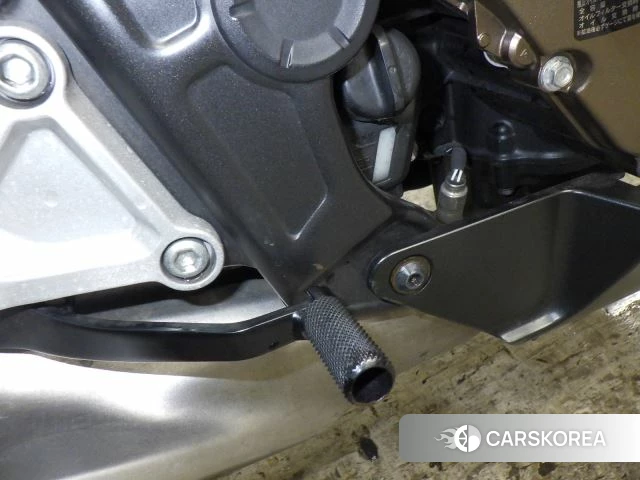 Проданный Honda CB650R id 4007084 из Японии, фото 5