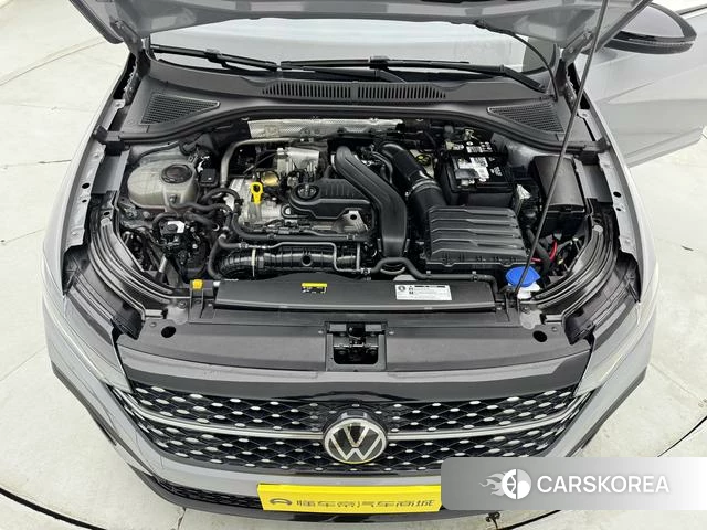 Volkswagen Lavida 2023 Темно-серый из Китая, фото 3