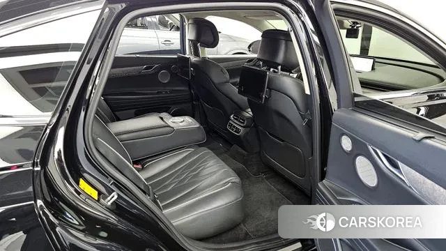 Genesis Electrified G80 (RG3) 2022 Черный из Кореи, фото 3