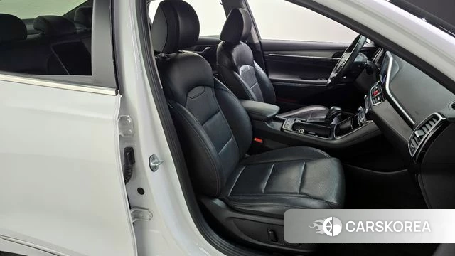 Hyundai Grandeur IG 2018 Белый из Кореи, фото 3