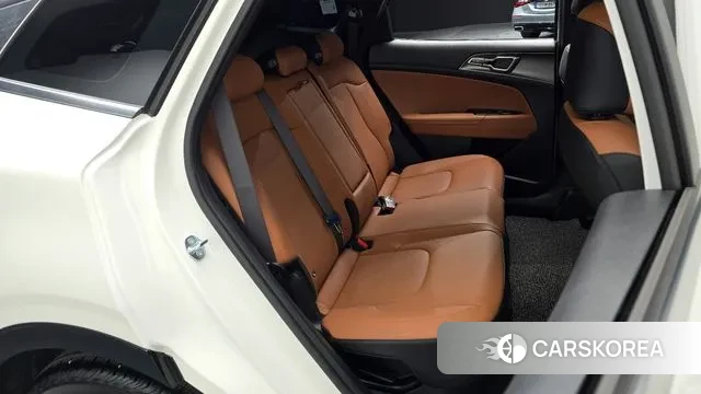 Kia Sportage 5th Generation Hybrid 2024 Белый из Кореи, фото 3