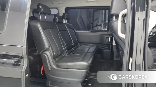 Hyundai Staria 2021 Черный из Кореи, фото 3