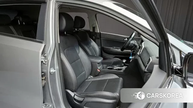 Kia Sportage The Bold 2019 Серебряный из Кореи, фото 3