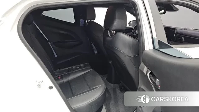 Hyundai Veloster (JS) 2021 Белый из Кореи, фото 3