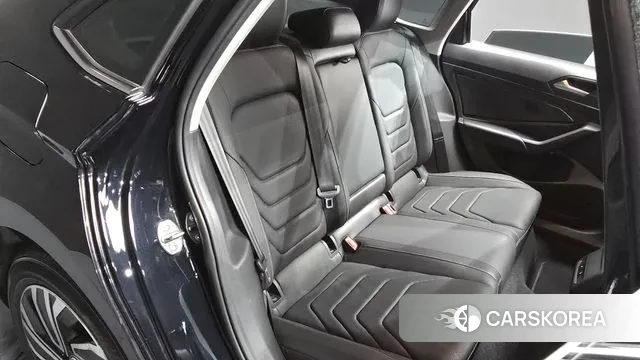 Volkswagen 7th Generation of Jetta 2020 Черный из Кореи, фото 3