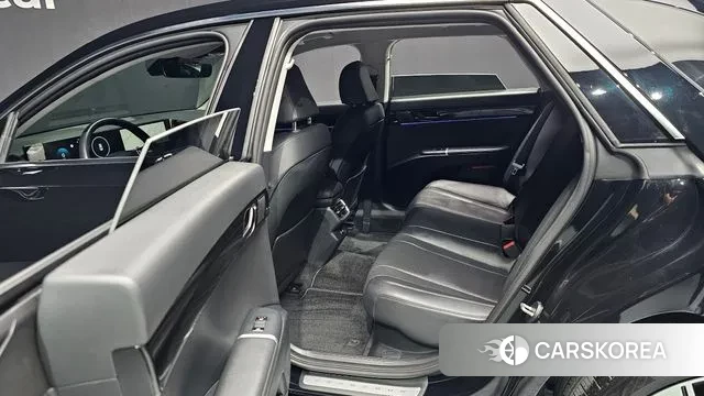 Hyundai Grandeur Hybrid (GN7) 2023 Черный из Кореи, фото 3