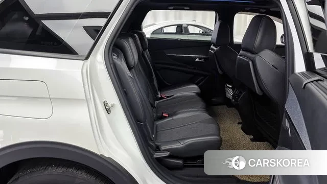 Peugeot 5008 second generation 2021 Белый из Кореи, фото 3