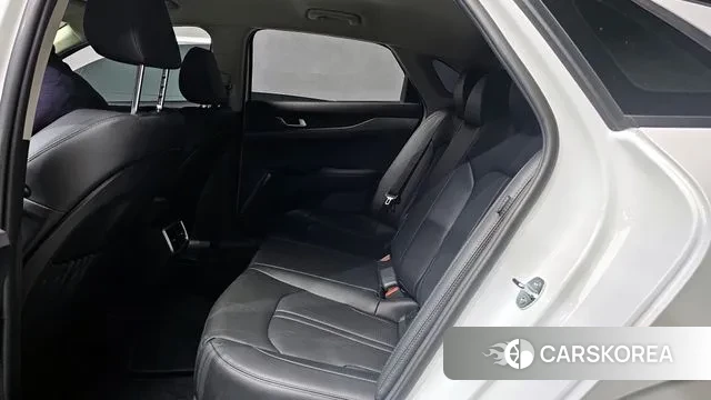 Kia The New K5 3rd generation 2025 Белый из Кореи, фото 3