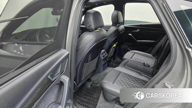 Audi SQ5 (FY) 2023 Серебристо-серый из Кореи, фото 3