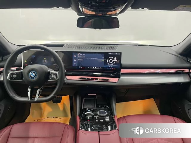 BMW i5 2025 Черный из Китая, фото 3