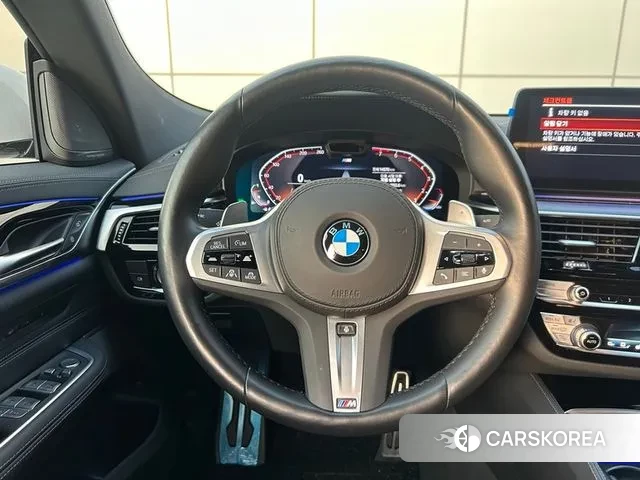 BMW 6 Series GT (G32) 2023 Белый из Кореи, фото 3