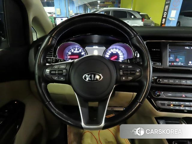 Kia The New Carnival 2019 Черный из Кореи, фото 3