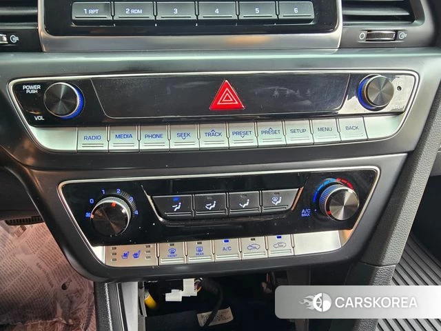 Hyundai Sonata New Rise 2022 Серебряный из Кореи, фото 3
