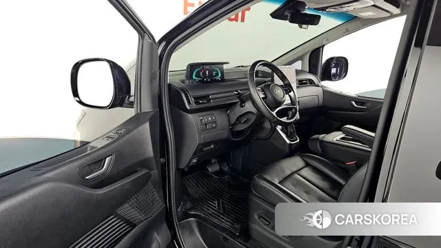 Hyundai Staria 2024 Черный из Кореи, фото 3