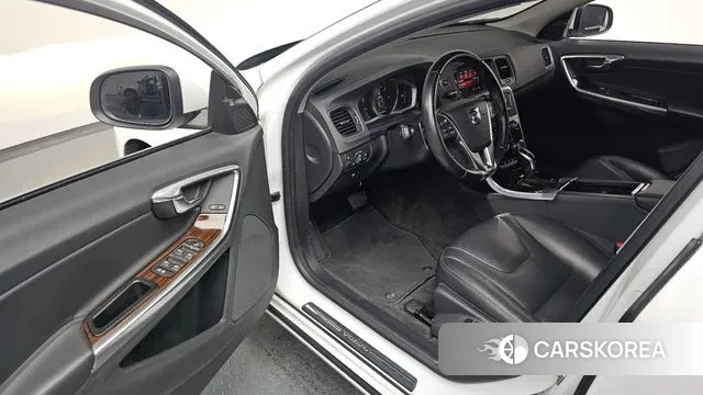 Volvo S60 id 2982024 из Кореи 3