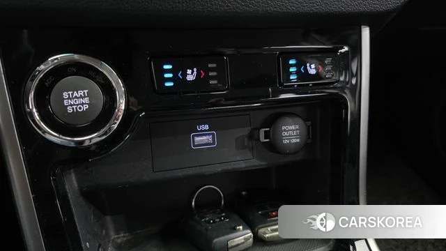 Ssangyong Beautiful Korando 2019 Черный из Кореи, фото 3