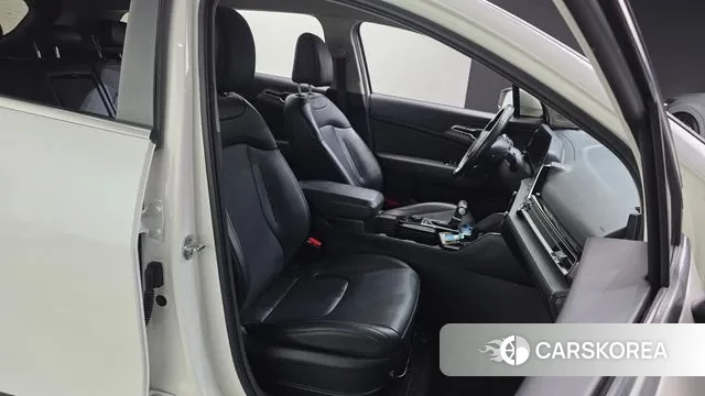 Kia Sportage 5th Generation 2022 Белый из Кореи, фото 3